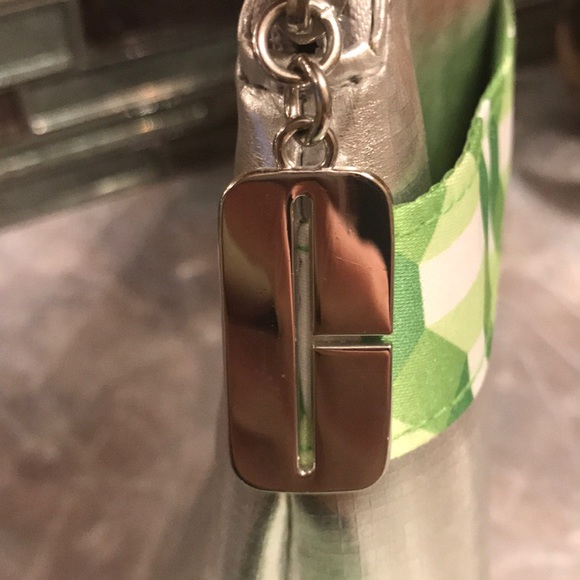 Set of 2 Clinique Cosmetic Bags - Picture 5 of 8